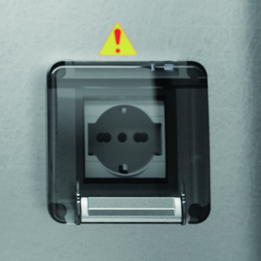 Additional sockets for workbenches