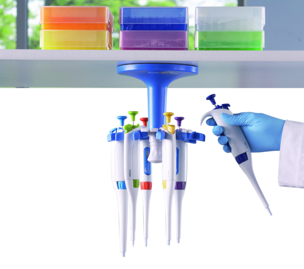 Pipette stands Flip & Grip™ for single and multi-channel microliter pipettes