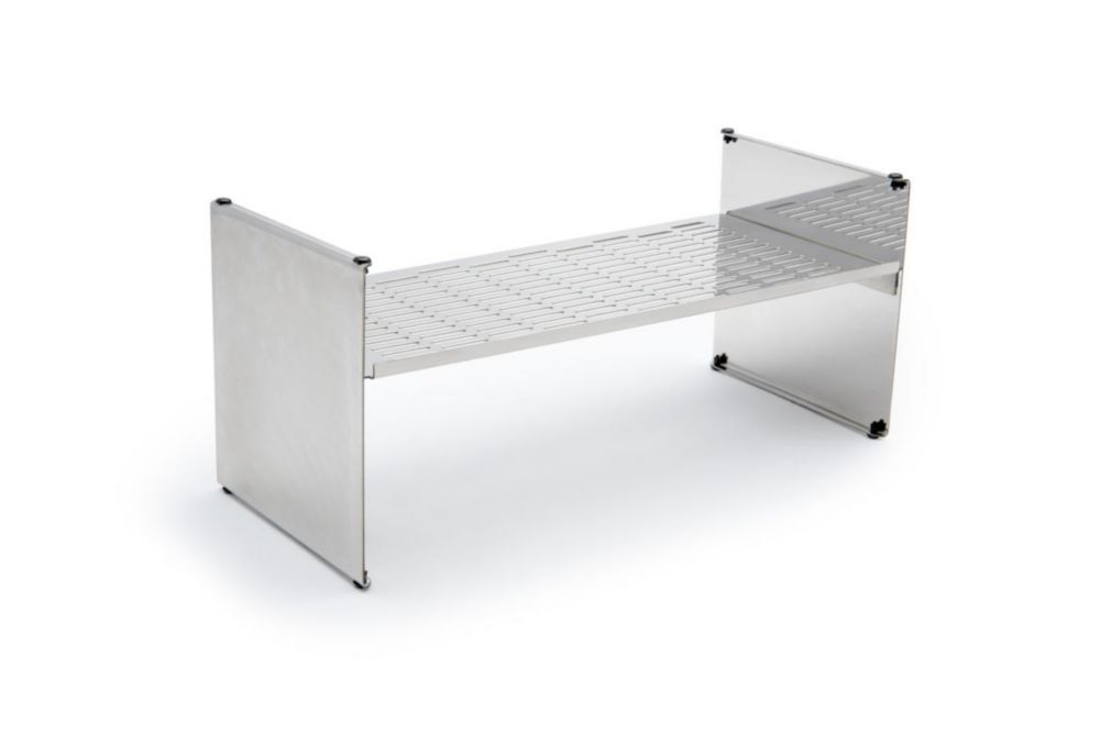 Shelving for unstirred water baths