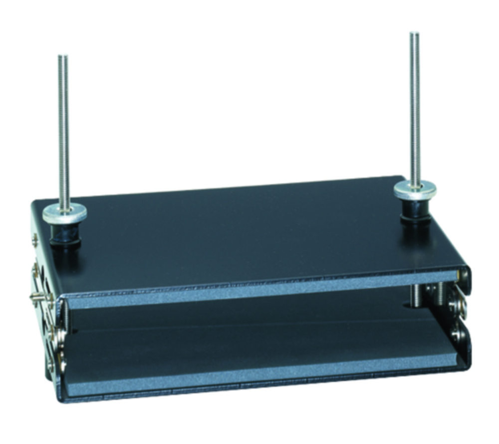 Accessories for shakers and mixers